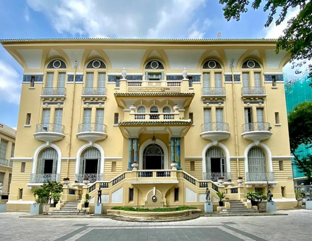 The Ho Chi Minh City Museum of Fine Arts showcases a unique blend of Asian and European architecture and a rich collection of valuable artworks and artifacts
